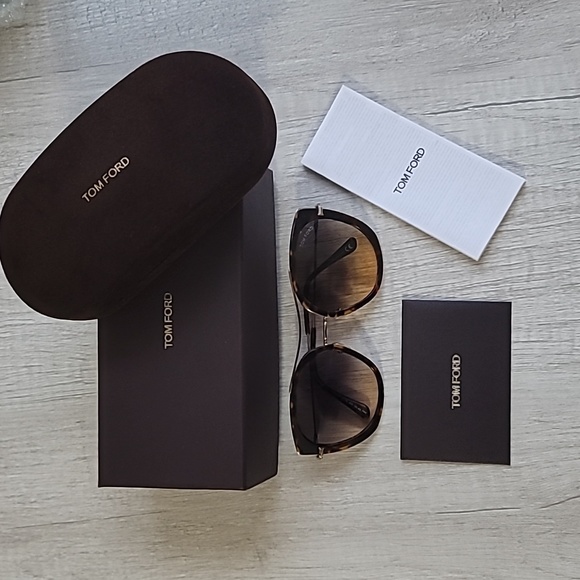 Tom Ford Sunglasses - Picture 5 of 12